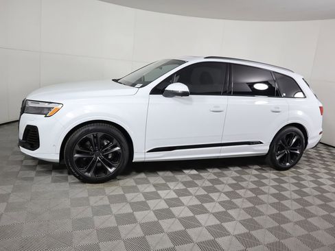 Used 2026 Audi Q7 3.0T Premium Plus image 8