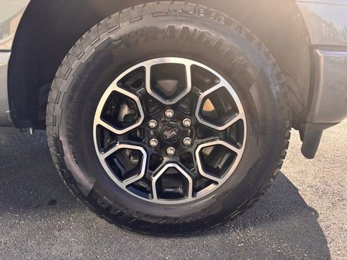 Certified 2022 Ford F150 XLT w/ Equipment Group 301A Mid image 23