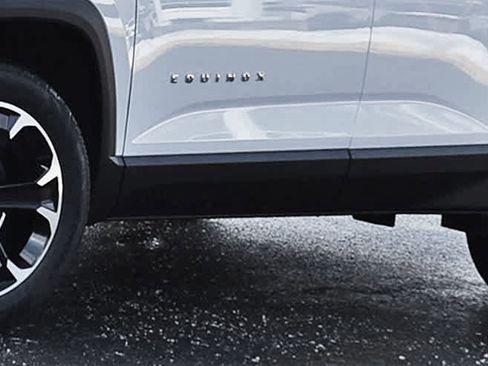 New 2026 Chevrolet Equinox LT image 26