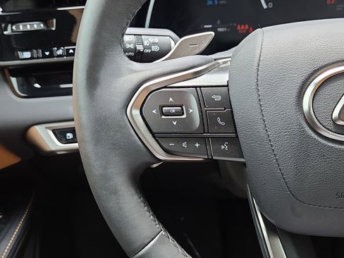 Certified 2025 Lexus RX 350 FWD w/ Accessory Package image 21