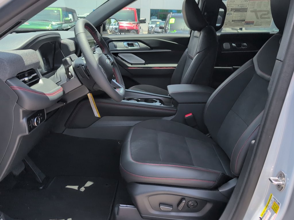 New 2026 Ford Explorer ST w/ Sun And Sound Package AWD/4WD image 8