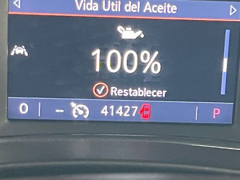 Used 2024 GMC Terrain SLT image 41