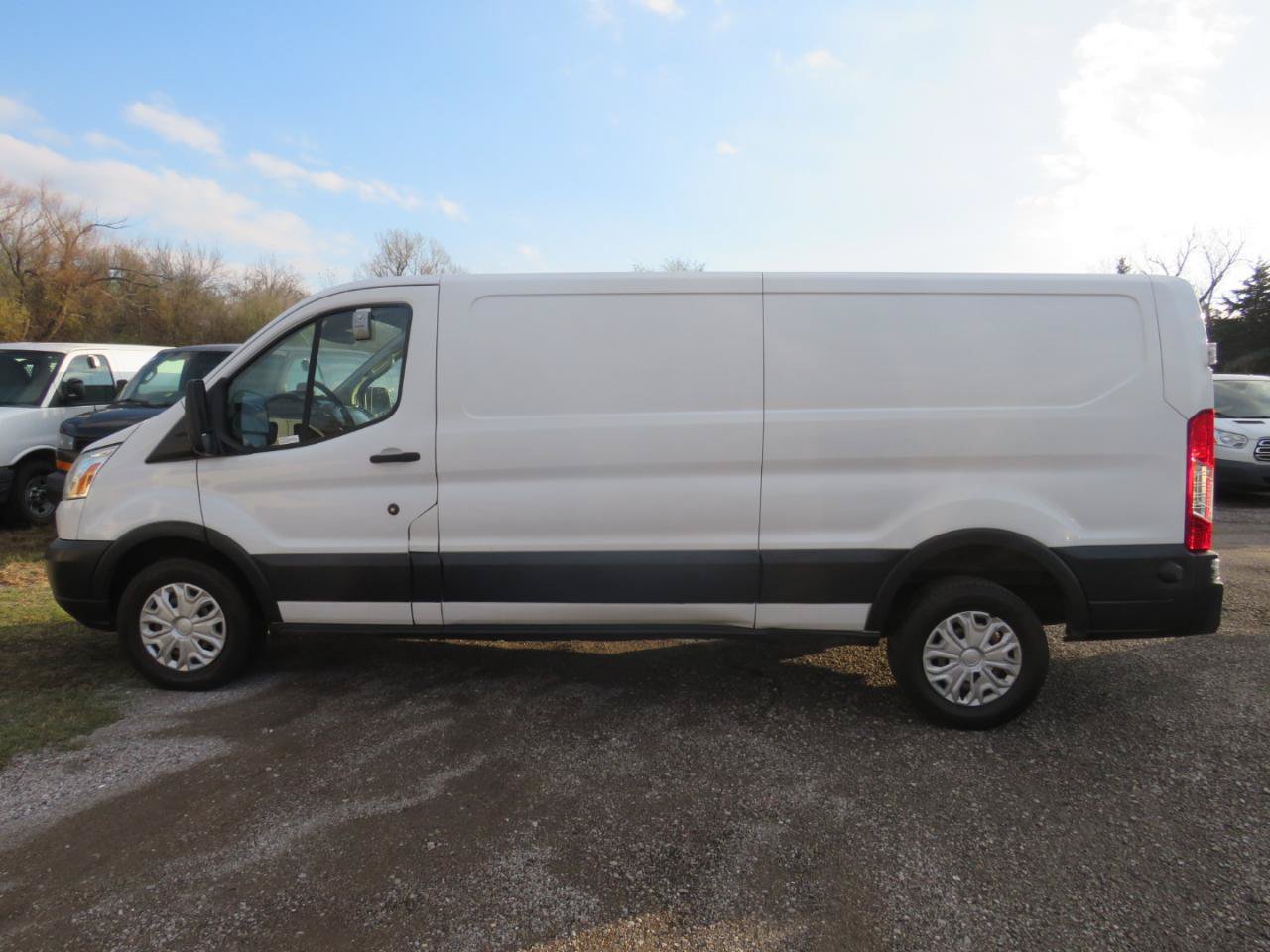 Used 2016 Ford Transit 350 148 Low Roof w/ Exterior Upgrade Package RWD image 15