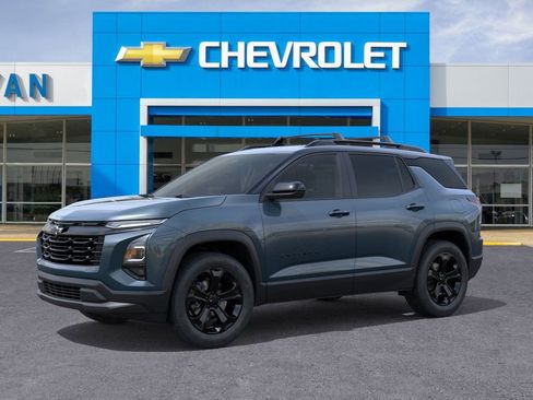 New 2026 Chevrolet Equinox LT image 2