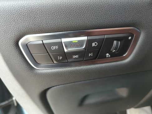 Certified 2023 BMW X7 xDrive40i w/ Executive Package image 32