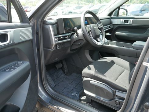 Certified 2026 Hyundai Santa Fe SE AWD/4WD image 11