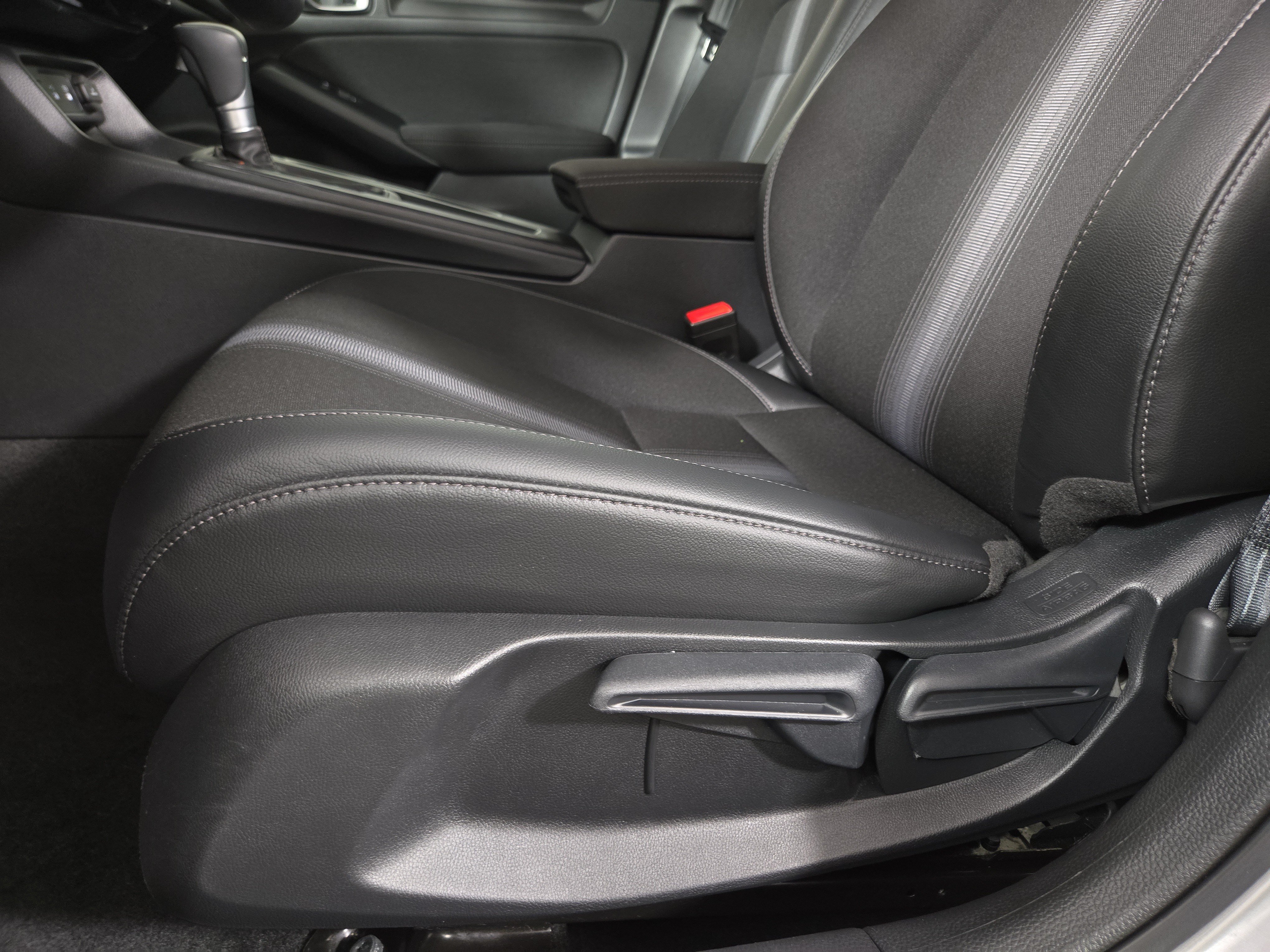 Used 2026 Honda Civic Sport image 29