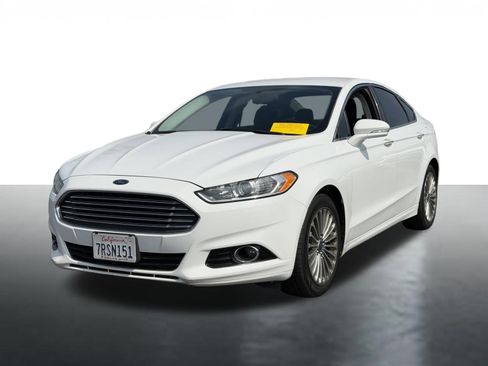 Used 2014 Ford Fusion Titanium FWD image 4
