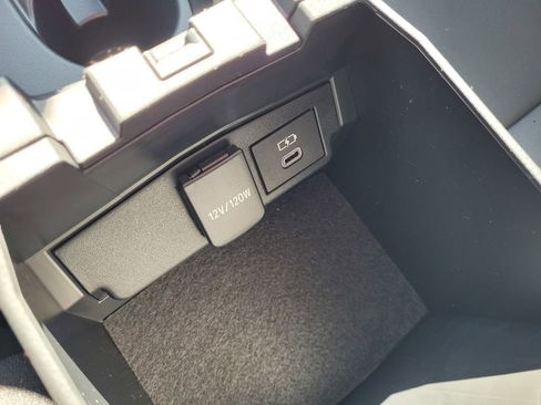 Used 2026 Toyota Corolla LE image 20