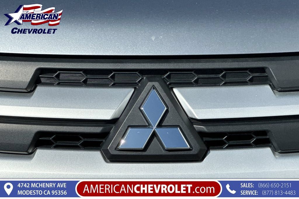 Used 2025 Mitsubishi Outlander Sport ES AWD/4WD image 37