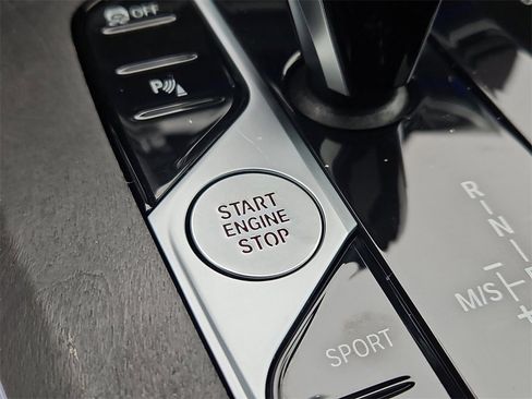 Used 2022 BMW X5 xDrive40i image 27