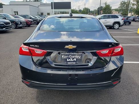 Used 2025 Chevrolet Malibu LT FWD image 5