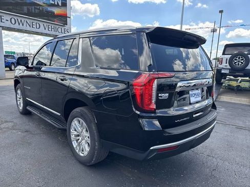 Used 2022 GMC Yukon SLT w/ SLT Premium Package AWD/4WD image 3