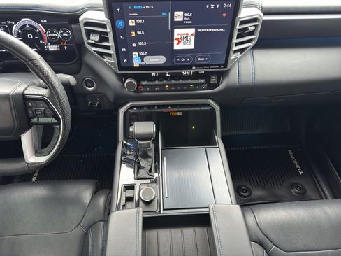 Used 2024 Toyota Tundra Platinum image 10