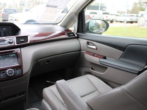 Used 2014 Honda Odyssey EX-L image 19