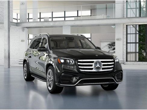 Certified 2025 Mercedes-Benz GLS 450 4MATIC image 9
