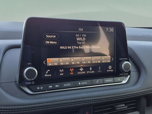 Certified 2025 Nissan Rogue S FWD image 25