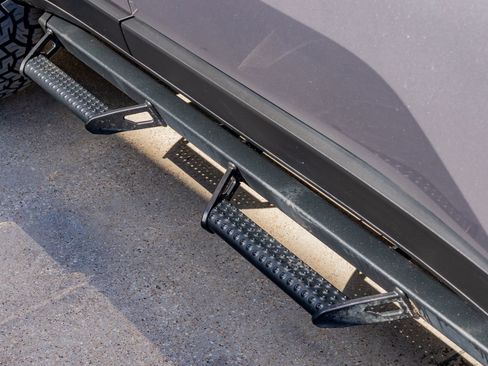 Used 2025 Toyota Land Cruiser 1958 image 13