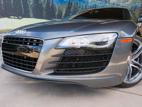 Used 2012 Audi R8 V8 AWD/4WD image 8