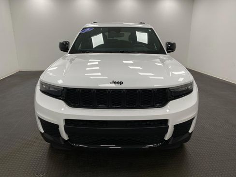 Used 2021 Jeep Grand Cherokee L Laredo AWD/4WD image 11