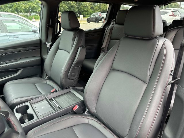 New 2026 Honda Odyssey Sport-L image 7
