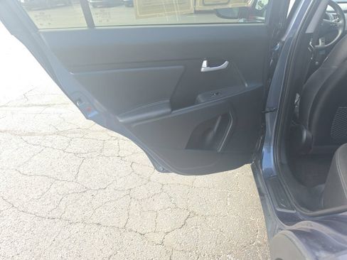Used 2016 Kia Sportage LX AWD/4WD image 22