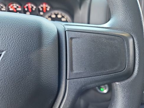 Used 2022 Chevrolet Silverado 1500 Custom image 27