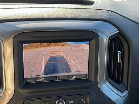 New 2026 Chevrolet Silverado 1500 Custom image 24