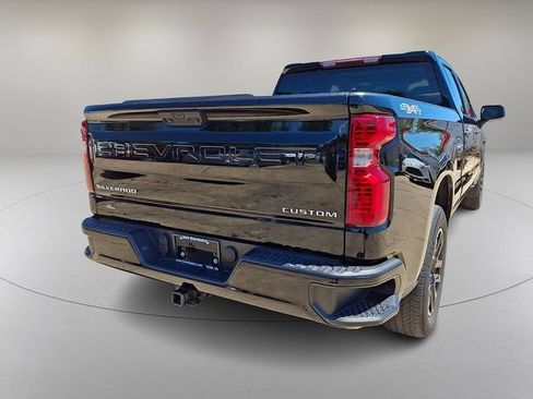 Used 2022 Chevrolet Silverado 1500 Custom AWD/4WD image 10