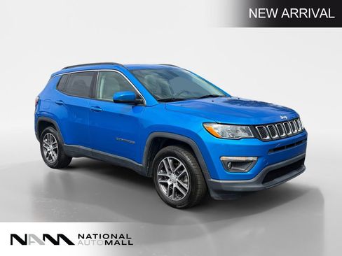 Used 2019 Jeep Compass Latitude w/ Popular Equipment Group FWD image 7