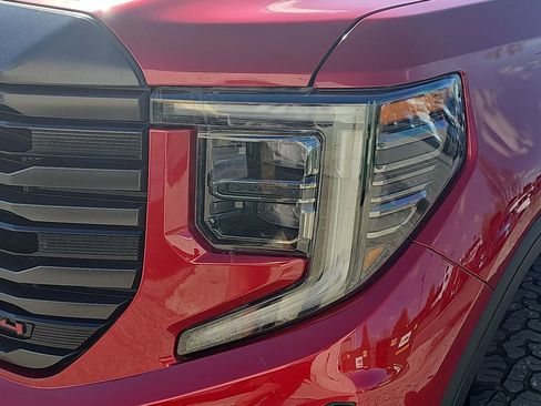 Certified 2024 GMC Sierra 1500 AT4 w/ Technology Package AWD/4WD image 37