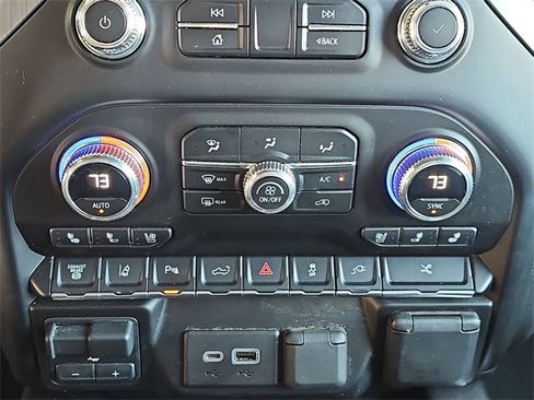 Used 2023 GMC Sierra 3500 Denali w/ Denali Ultimate Package image 24