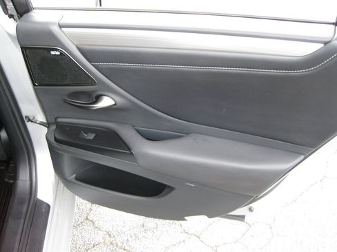 Used 2020 Lexus ES 350 F Sport w/ Accessory Package FWD image 34