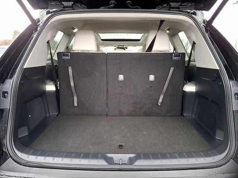 Certified 2025 Toyota Grand Highlander AWD image 31