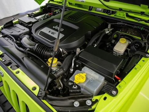 Used 2017 Jeep Wrangler Unlimited Rubicon image 47