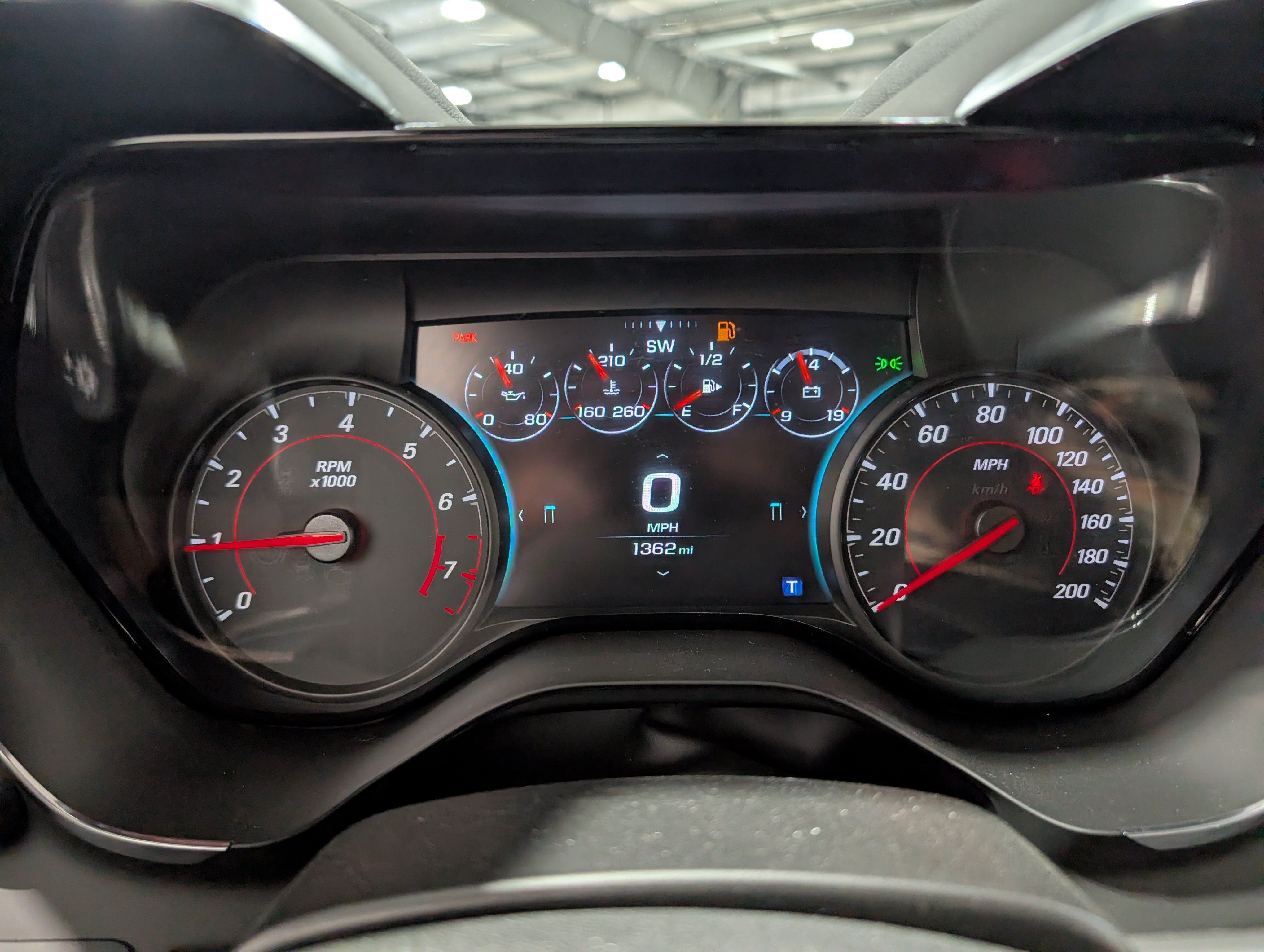 Used 2018 Chevrolet Camaro SS RWD image 18