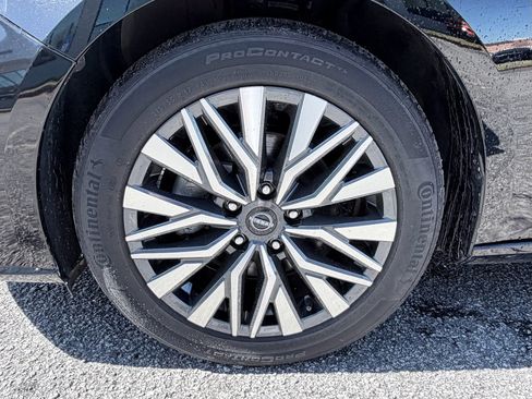 Used 2024 Nissan Altima 2.5 SV image 31