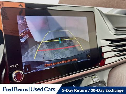 Used 2025 Toyota Camry SE AWD/4WD image 18