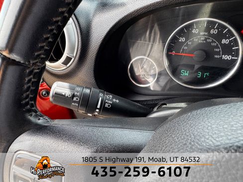 Used 2014 Jeep Wrangler Rubicon w/ Power Convenience Group AWD/4WD image 22