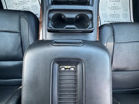 Used 2017 Chevrolet Suburban Premier image 24