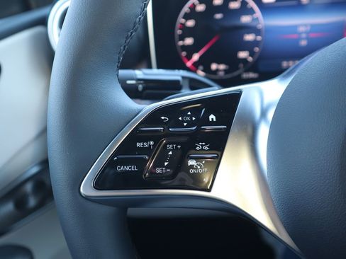 New 2026 Mercedes-Benz GLC 300 4MATIC image 22