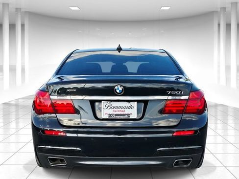 Used 2015 BMW 750i RWD image 4