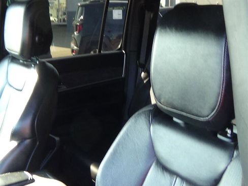 Used 2022 Jeep Wagoneer Series II image 20