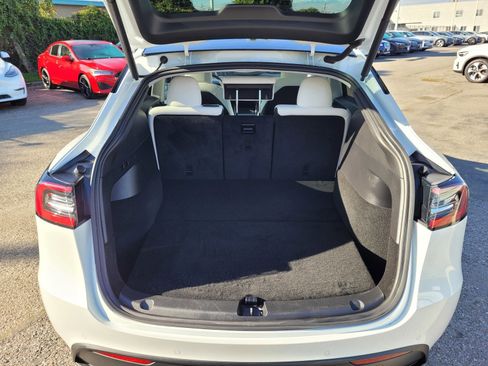 Used 2020 Tesla Model Y Performance image 26