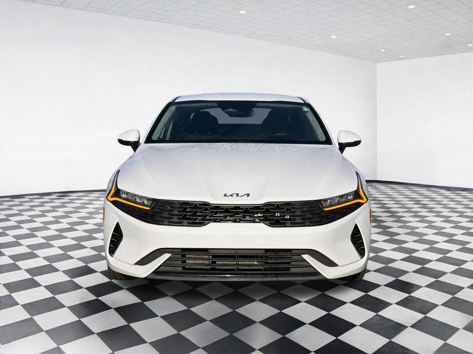 Used 2022 Kia K5 LXS FWD image 5