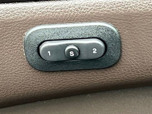 Used 2014 Jeep Grand Cherokee Summit image 19