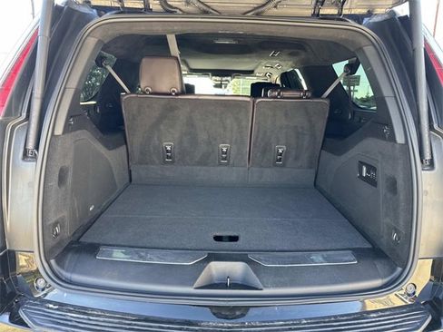Used 2023 Cadillac Escalade ESV Sport Platinum w/ LPO, ONYX Package image 12