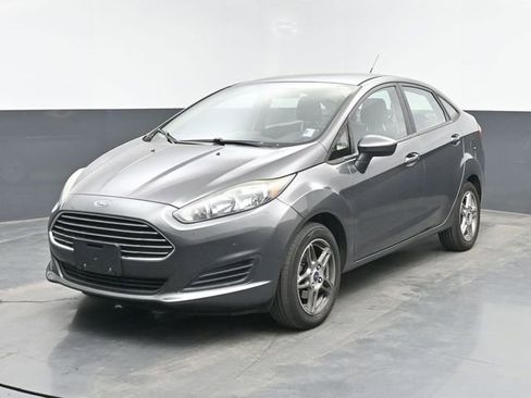 Used 2017 Ford Fiesta SE FWD image 10