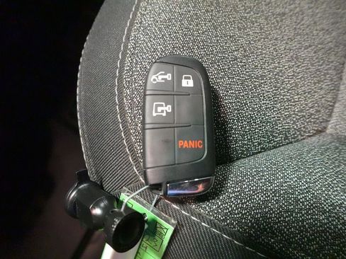 Used 2024 RAM ProMaster 3500 w/ Convenience Group image 26