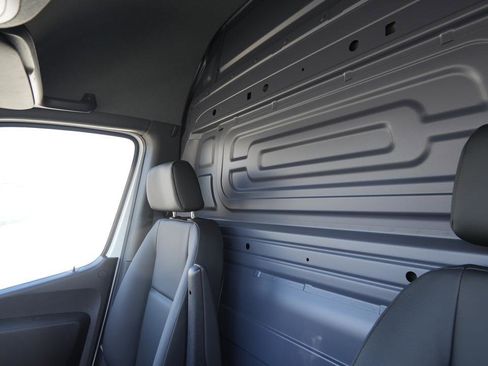 Used 2024 Mercedes-Benz Sprinter 144 Cargo image 10